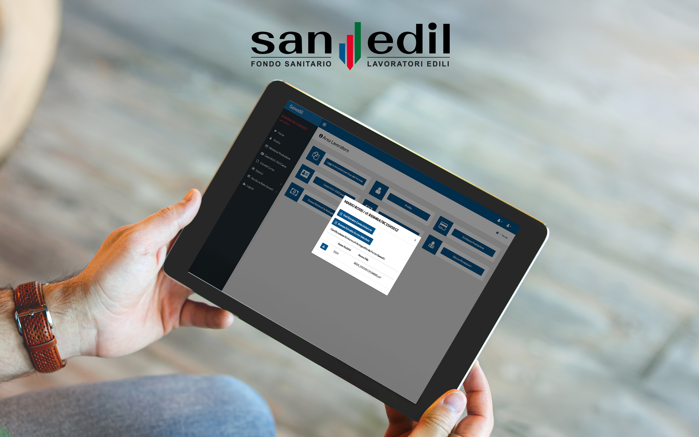 tablet con schermata del portale Fondo Sanedil